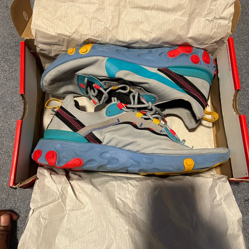 Nike React Sneakers in Gray and Blue with Red Accents